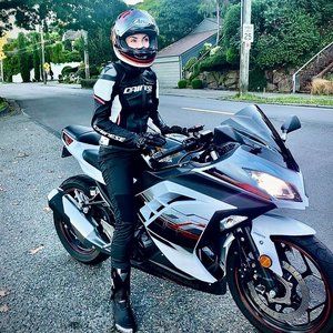 Meet your Posher, Vera